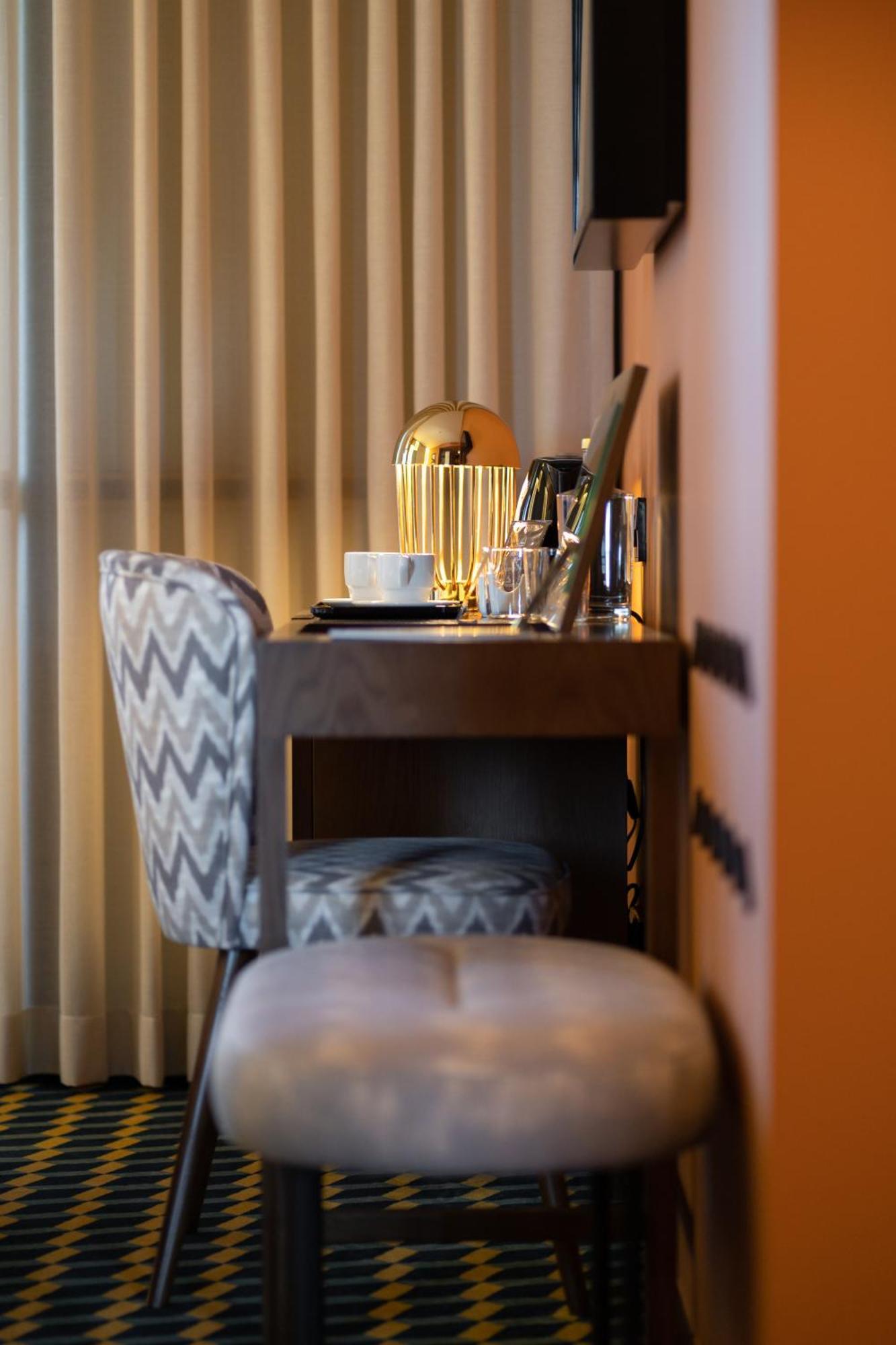 Métier Boutique Hotel OOporto Chambre photo